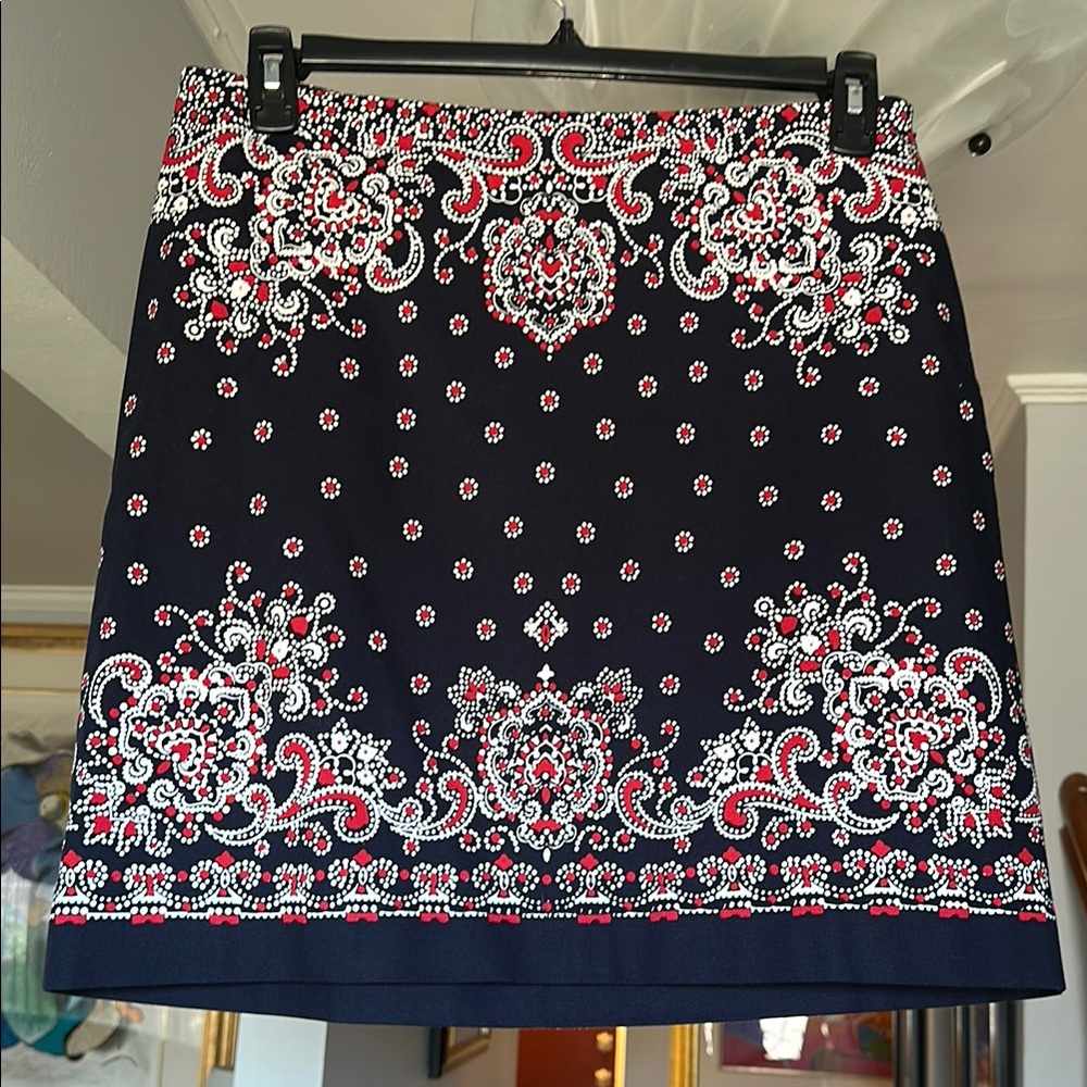 🎤 Talbots Navy and Red Bandana Patterned Skirt 12P